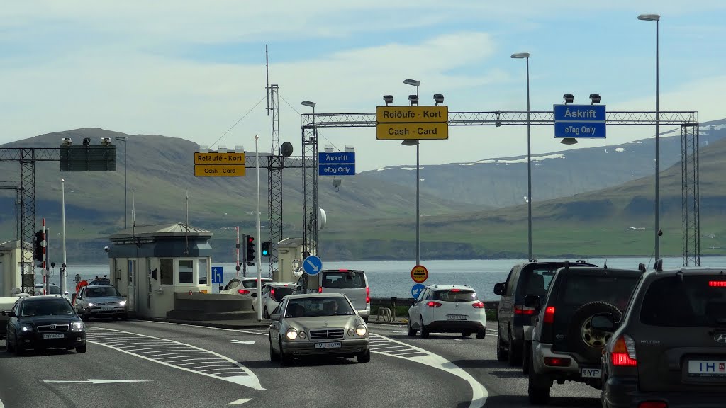 Tunel Hvalfjörður